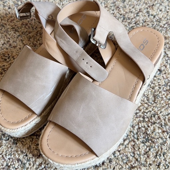 SODA sandals - Picture 1 of 1